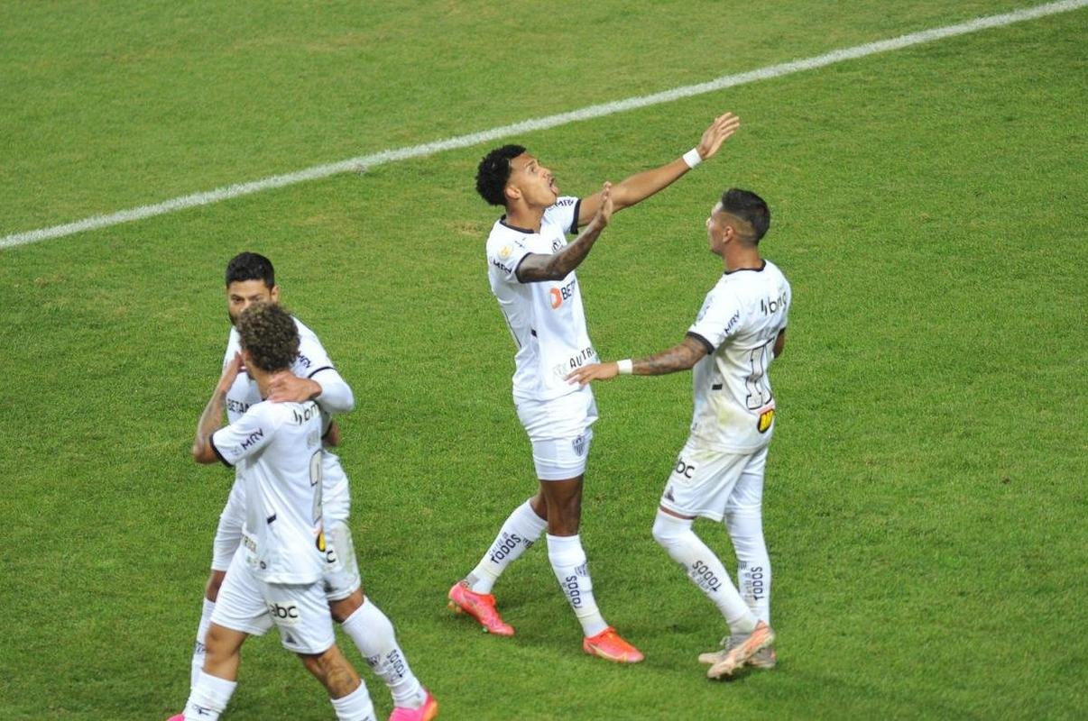 Fotos do jogo entre Amrica e Atltico