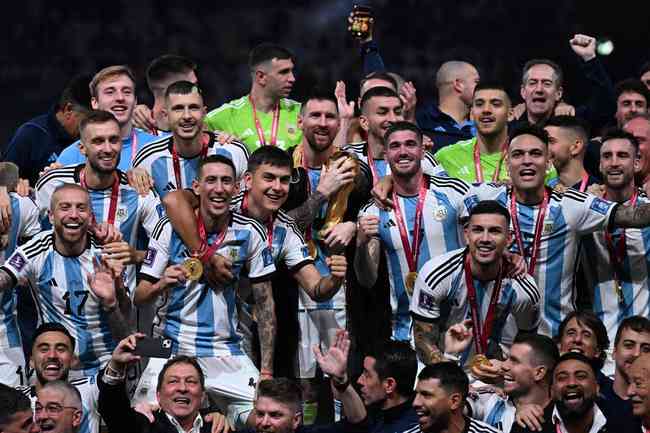 Copa do Mundo pela Argentina é o 42º título da carreira de Messi