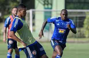 Em Atibaia, Cruzeiro iniciou preparao para o duelo diante da Ponte Preta