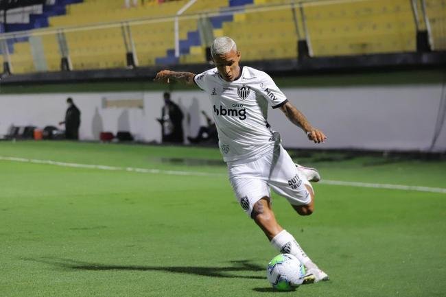 Bragantino 2 x 2 Atltico: veja fotos do jogo