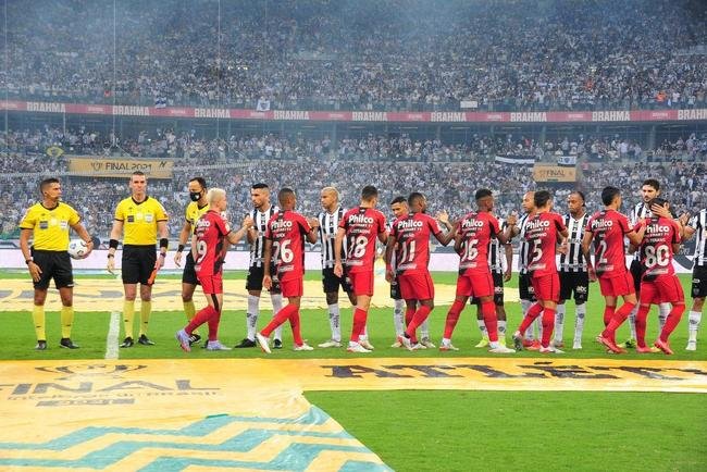 Fotos da vitria do Atltico sobre o Athletico-PR, no Mineiro, no jogo de ida da final da Copa do Brasil