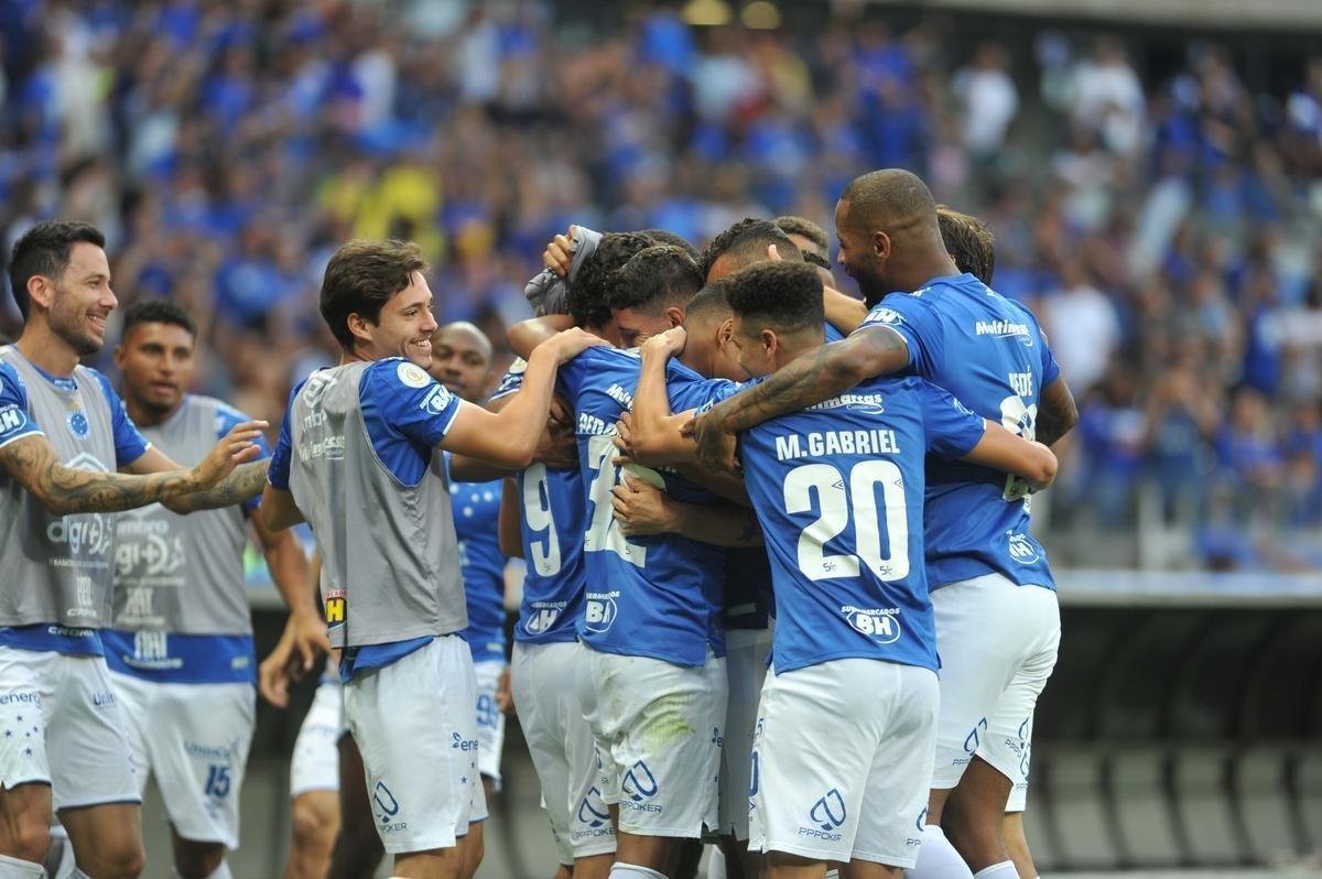 Cruzeiro e Santos se enfrentam no Mineiro pela 15 rodada do Campeonato Brasileiro 