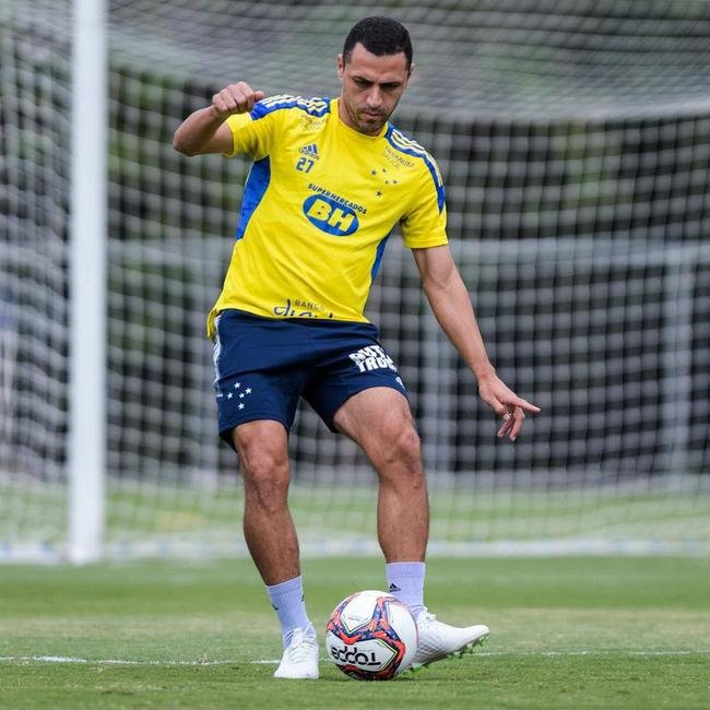 Jogadores do Cruzeiro realizaram primeiro treino sob comando de Mozart nesta sexta-feira (11/06)