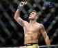 Rafael dos Anjos ignora concorrentes e mira segundo cinturo no UFC: ' a minha vez'