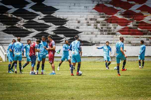 Fotos do ltimo treinamento do Cruzeiro no Estdio do Arruda, no Recife, antes de jogo contra o Sport