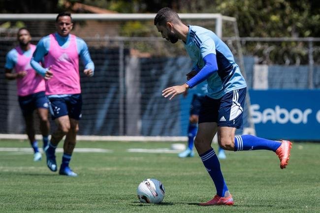 Cruzeiro se prepara para duelo contra o Vasco