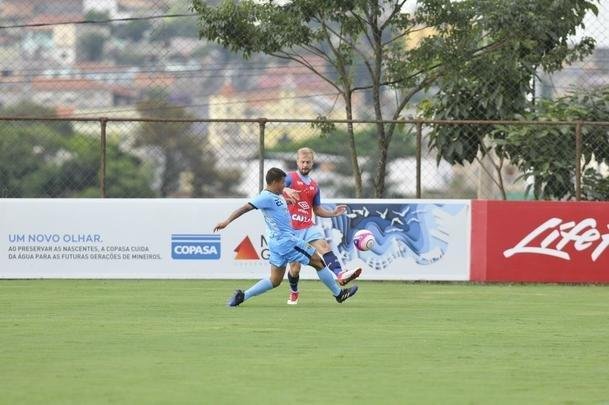 Com gols de Judivan e Rafael Sobis, Cruzeiro venceu Betinense por 2 a 0 em jogo-treino