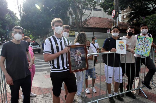 Chegada da Seleção Brasileira a Belo Horizonte, para jogo contra o Paraguai, pelas Eliminatórias