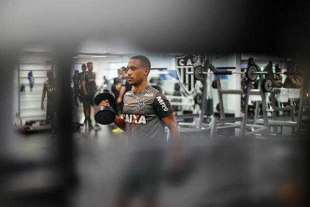 Leandrinho - atacante