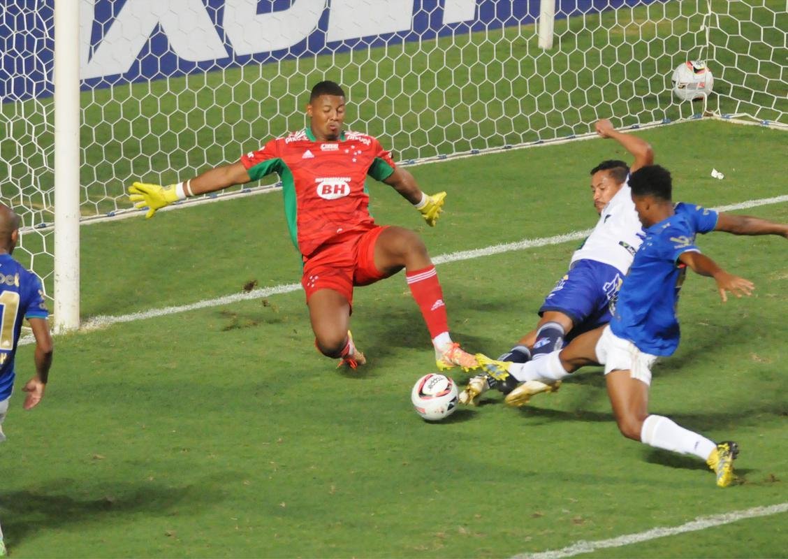 31 - Denivys (goleiro)
