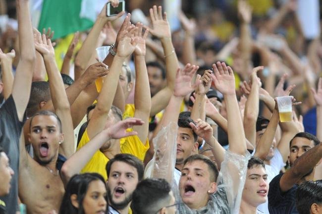 Fotos da torcida no Mineiro durante a vitria do Brasil sobre o Paraguai, por 4 a 0, pela 16 rodada das Eliminatrias da Copa do Mundo do Catar