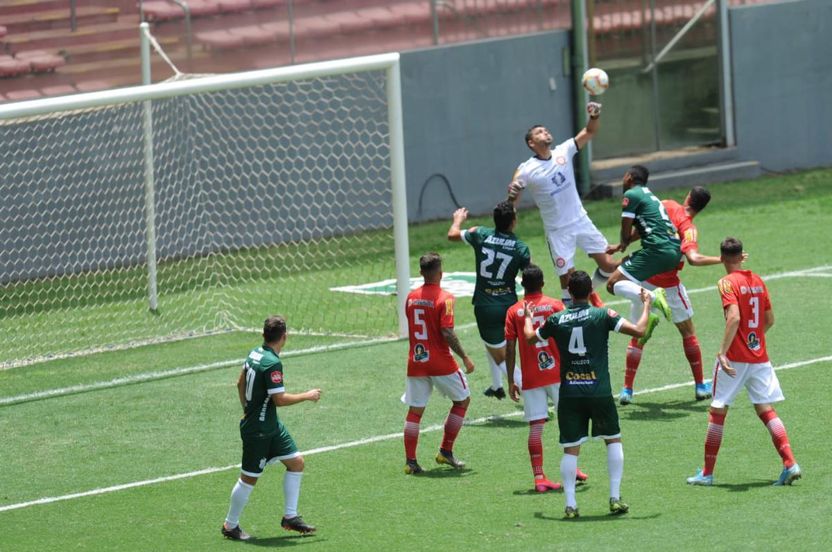 Fotos da vitria do Tombense sobre o Uberlndia pela final da Recopa Mineira