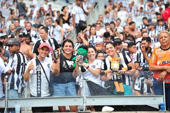 Torcida do Atltico no jogo de ida da final da Copa do Brasil de 2021, contra o Athletico-PR, no Mineiro, em BH