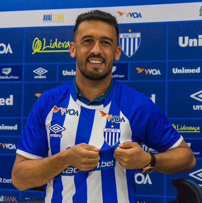 Edilson (lateral-direito) - foi dispensado do Cruzeiro em junho de 2020. Em agosto, acertou com o Gois, porm ficou no clube por menos de dois meses. Em novembro, transferiu-se para o Ava.