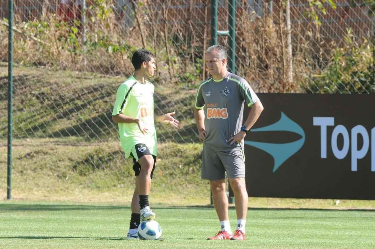 Dorival Jnior - derrota para o Grmio por 2 a 1, pelo Campeonato Brasileiro de 2010