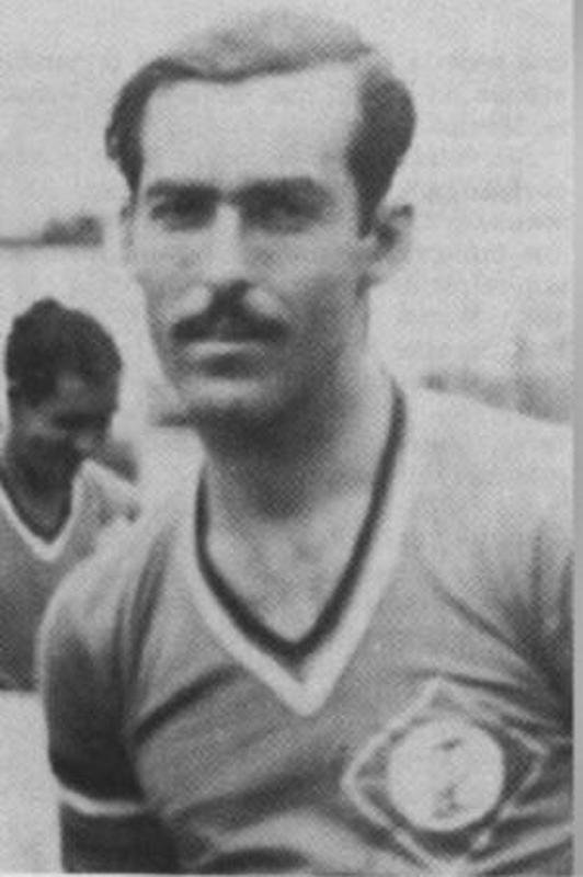 8- Alcides - 150 gols em 324 jogos (1931 a 1948)
