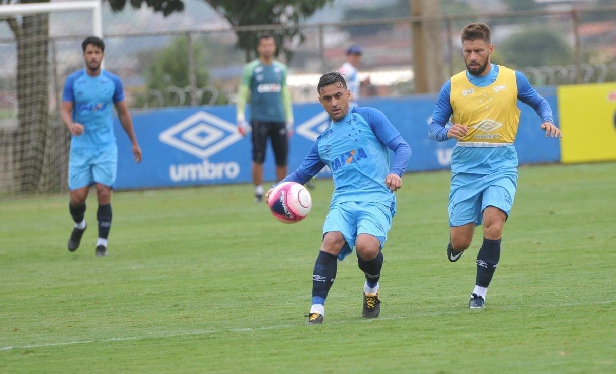 Imagens do treino do Cruzeiro nesta quarta-feira, 7 de fevereiro