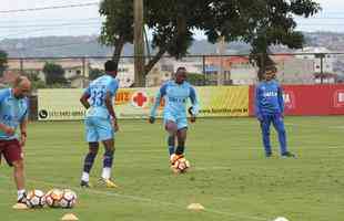 Imagens do treino do Cruzeiro neste domingo (20/05/2018)