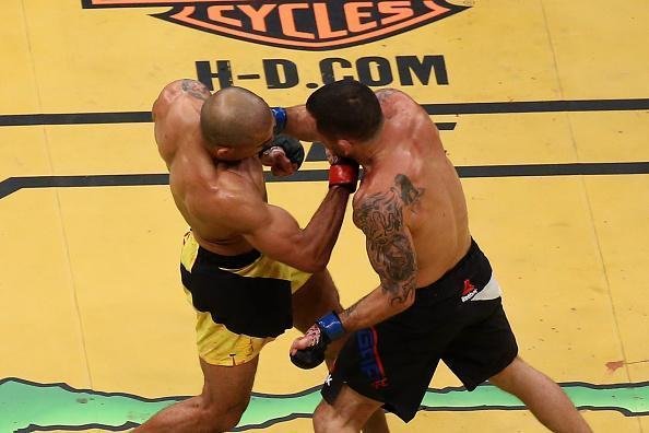 Imagens do retorno triunfal de José Aldo ao UFC