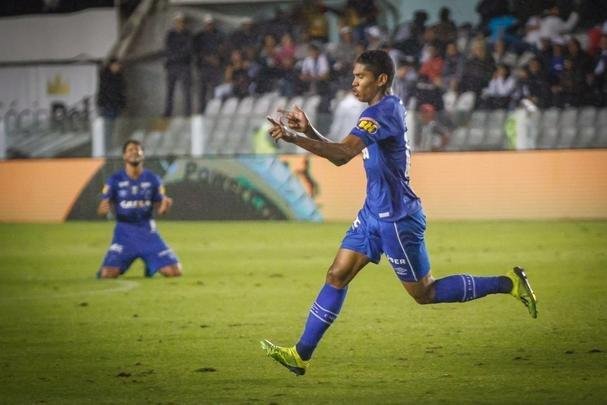 Fotos do jogo entre Santos e Cruzeiro, na Vila Belmiro, pelas quartas de final da Copa do Brasil