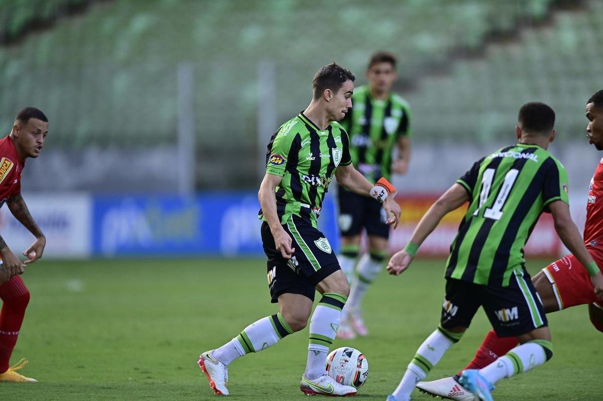 O Amrica recebeu o Tombense neste sbado (19), em jogo vlido pela 11 rodada do Campeonato Mineiro. Sem pblico, a partida foi realizada no Estdio Independncia, em Belo Horizonte.