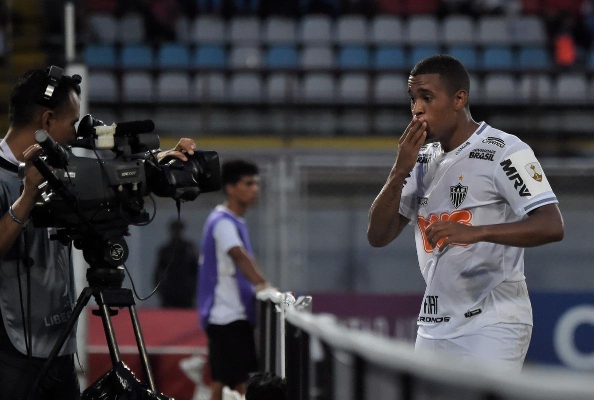 Atltico abriu 2 a 0 sobre o Zamora no primeiro tempo, com dois gols de Alerrandro