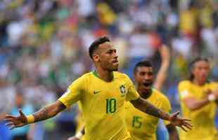 Neymar colocou o Brasil em vantagem sobre o Mxico: fez de carrinho aps cruzamento de Willian