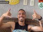 Frias dos jogadores do Amrica comeam com famlia, viagens e empresrio