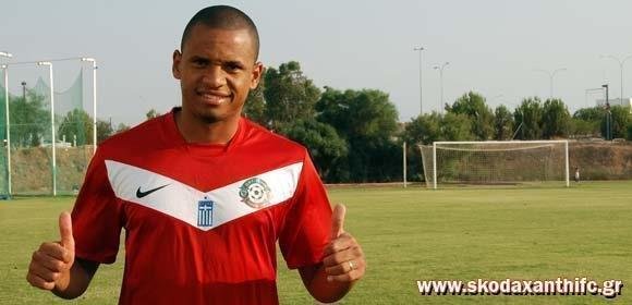 Lateral-esquerdo Edimar, de 30 anos, est prximo de acordo com o Cruzeiro por duas temporadas