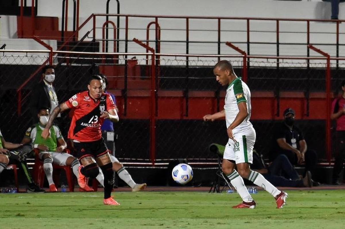 Atltico-GO e Amrica se enfrentaram em Goinia, pela 14 rodada do Campeonato Brasileiro