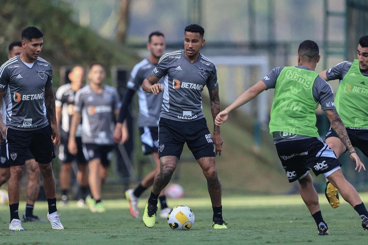 Jair: conforme apurao do Superesportes, o volante tem sondagens de outros clubes da Srie A. 