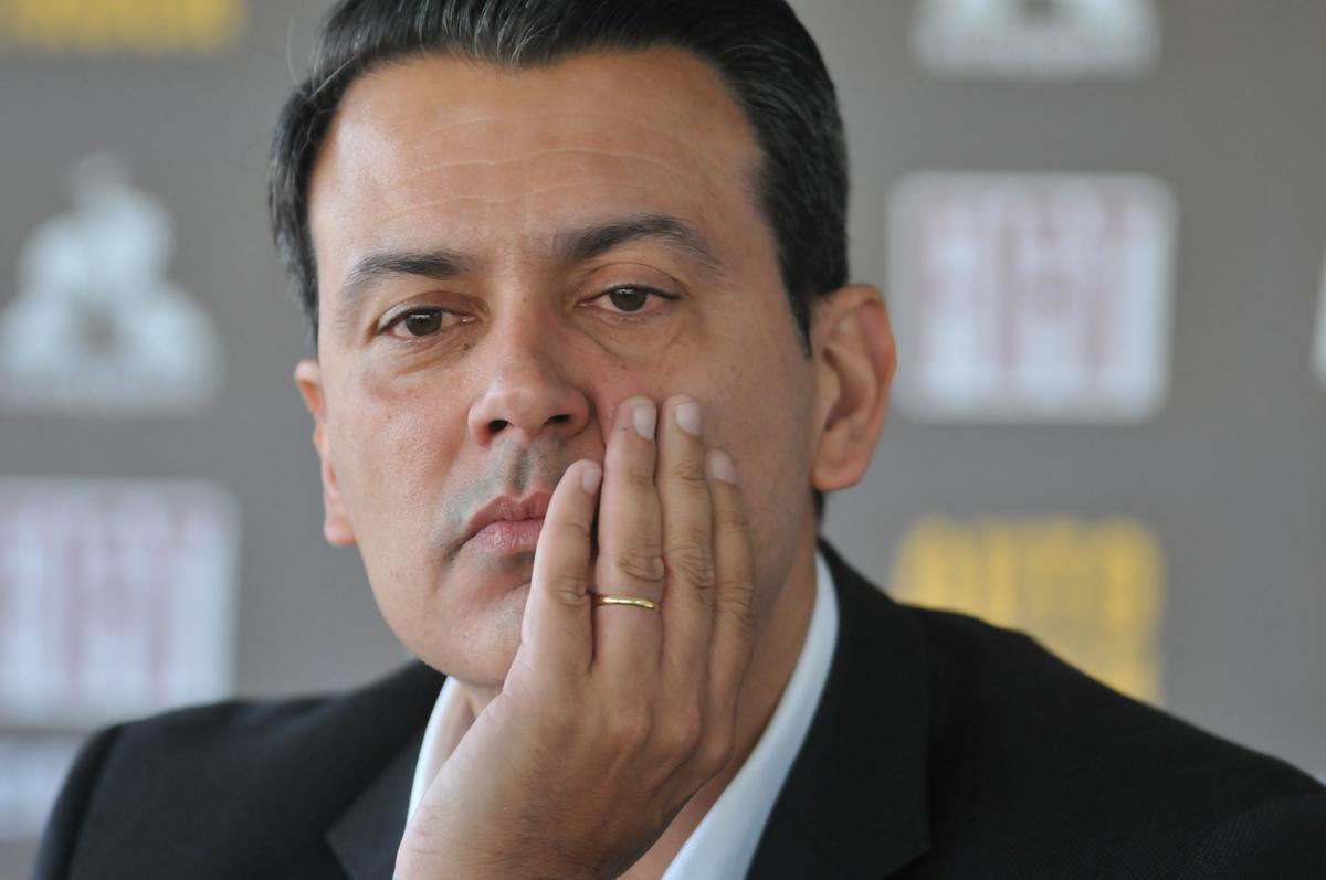 Tarde na Cidade do Galo teve entrevista de Di Santo, pronunciamento de Rui Costa e treino