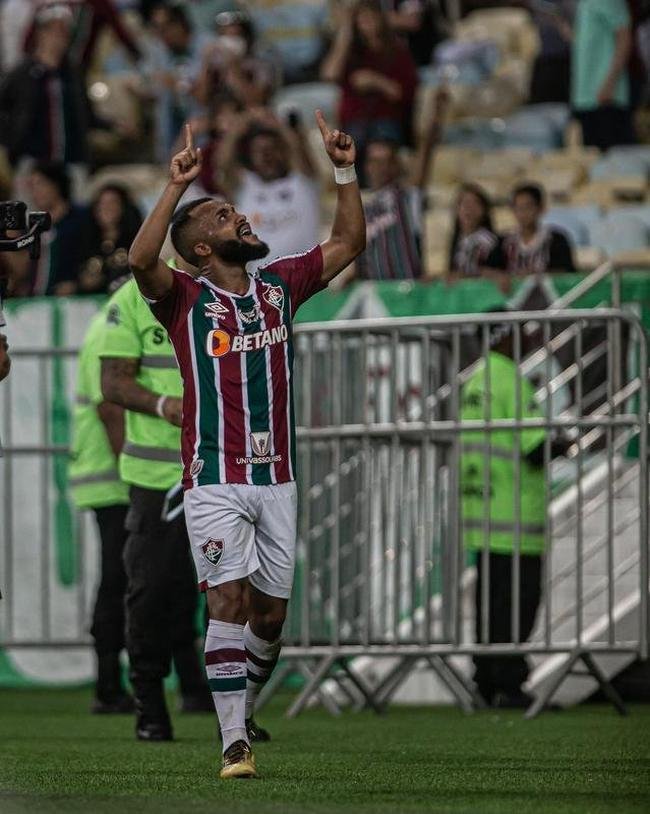 Fotos dos gols do Fluminense sobre o Atltico, no Maracan, em partida pela 10 rodada do Campeonato Brasileiro