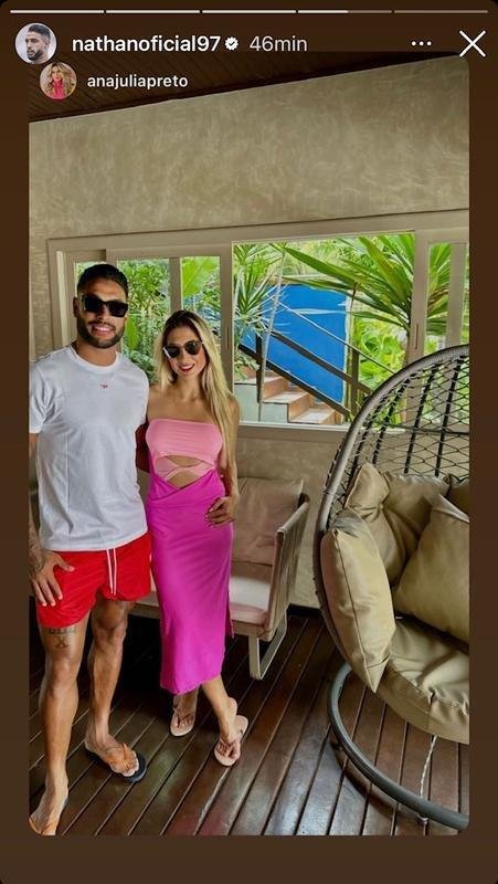 Nathan Silva e a namorada.