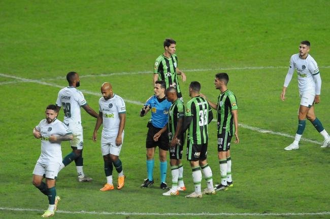 Amrica e Gois se enfrentaram no Independncia, pela 15 rodada da Srie A do Campeonato Brasileiro