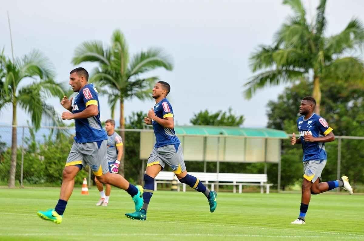 Nesta sexta-feira, o treinamento na Toca da Raposa ll foi bastante intenso 