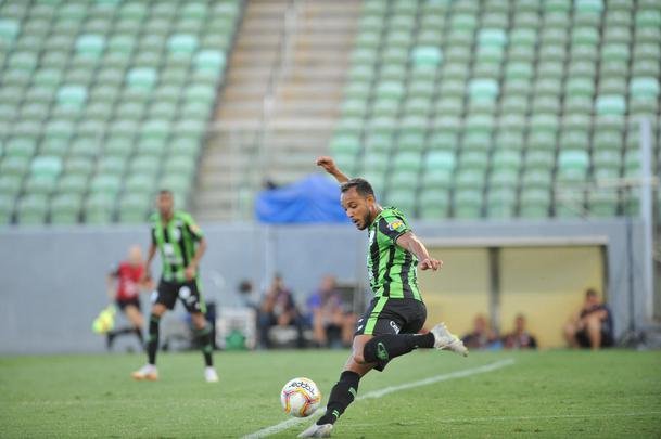 Amrica e Boa Esporte empataram em jogo movimentado no Independncia 