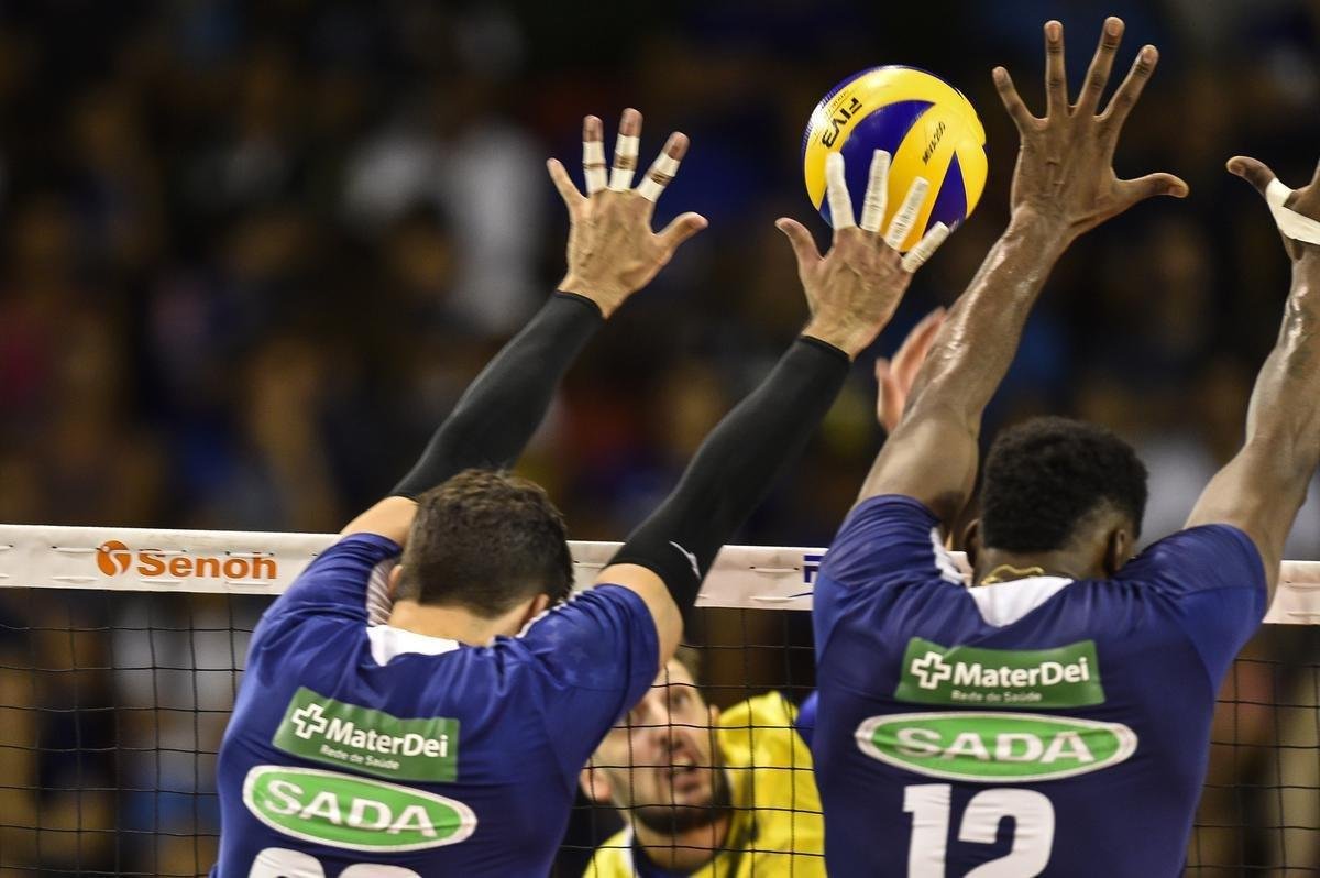 Cruzeiro e UPCN Bolvar Voley fizeram a final do Campeonato Sul-Americano de Clubes de Vlei, no Ginsio do Riacho, em Contagem