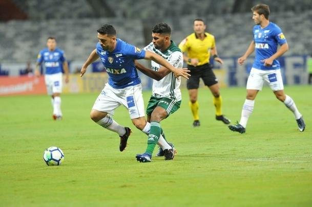 Cruzeiro e Palmeiras mediram foras, no Mineiro, pela oitava rodada do Campeonato Brasileiro