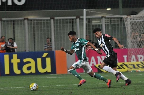 Imagens da partida entre Atltico e Palmeiras, no Independncia, pela 35 rodada do Brasileiro