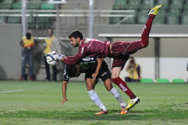 Imagens do jogo entre Amrica e Mogi Mirim no Independncia