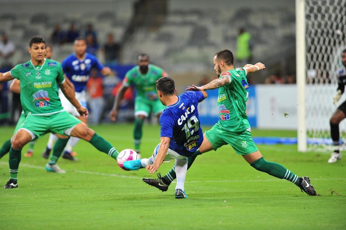 Imagens do jogo entre Cruzeiro e Uberlndia, pela 3 rodada do Estadual, no Mineiro