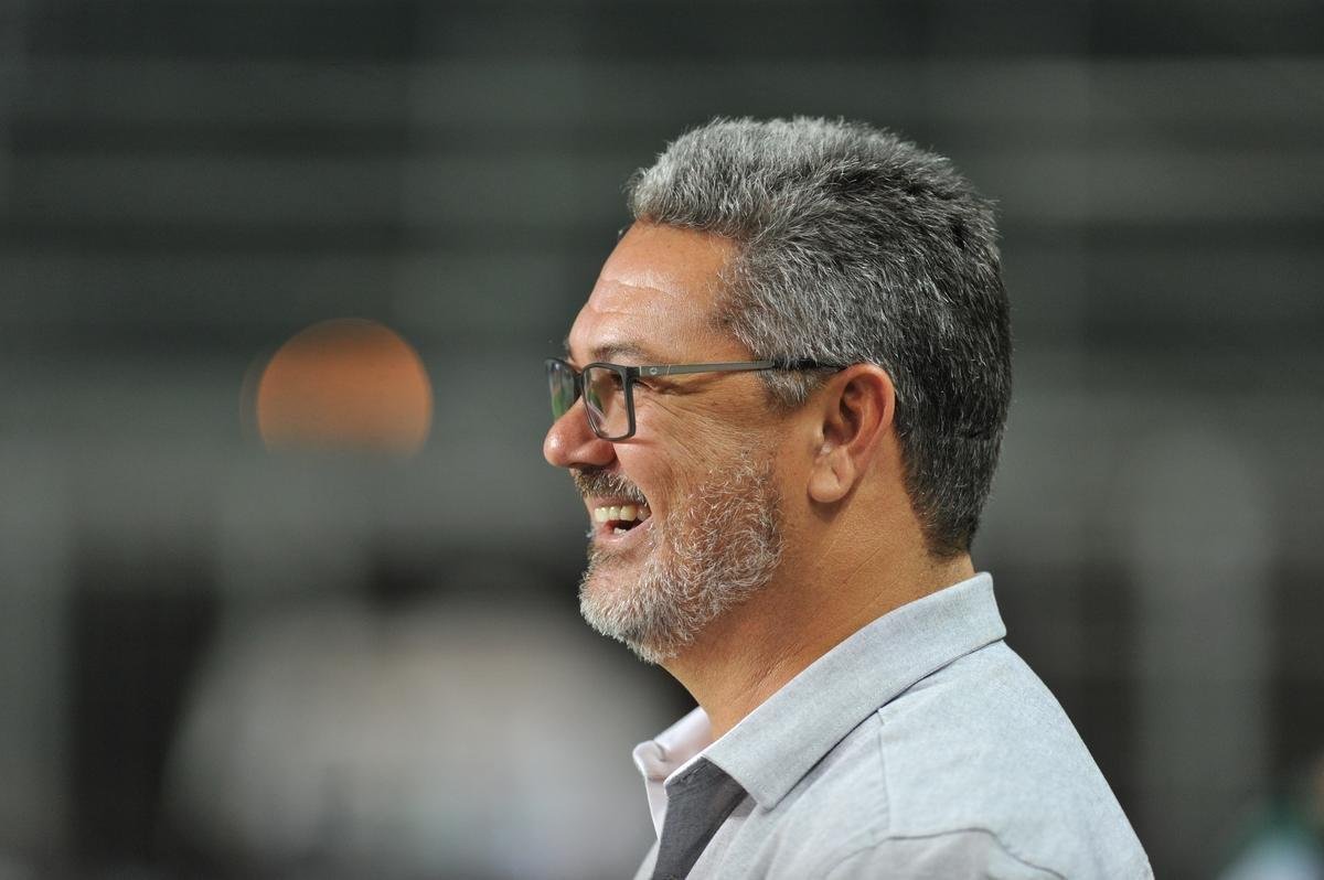 Confira imagens da partida entre Atltico e Vitria, no Independncia