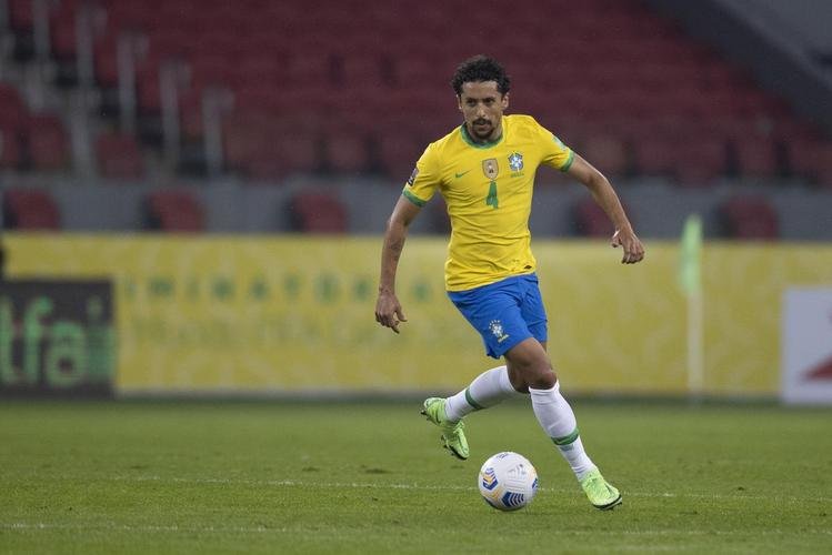 Com gols de Richarlison e Neymar, Brasil venceu o Equador no Beira-Rio