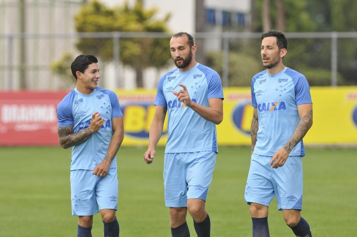 Imagens do treino do Cruzeiro antes do segundo duelo da final da Copa do Brasil, contra o Corinthians, em So Paulo