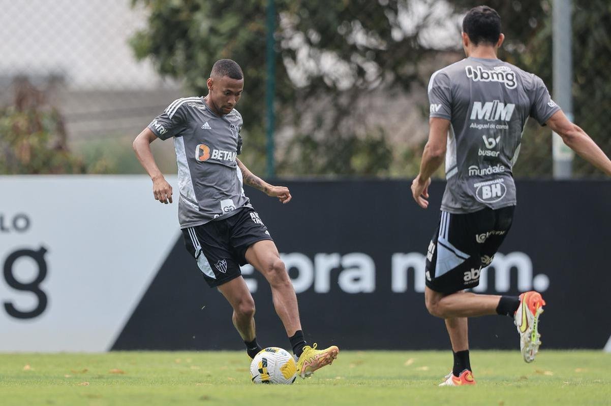 Na manh deste domingo (25/9), o Atltico concluiu mais um treino para encarar o Palmeiras, em partida vlida pela 28 rodada da Srie A do Campeonato Brasileiro.