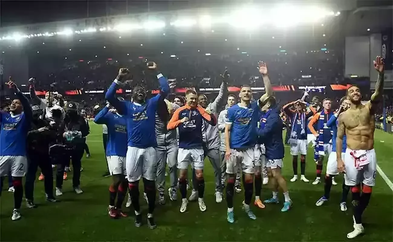 8 - Rangers: 233 pontos