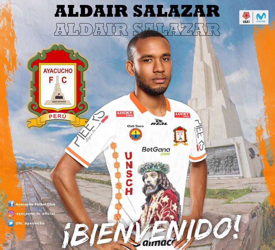 Aldair Salazar, zagueiro (Ayacucho, do Peru)
