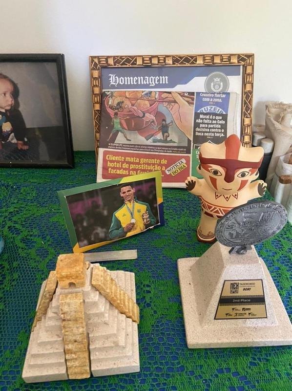 Infncia, medalhas e prmios: a vida do mineiro caro Miguel