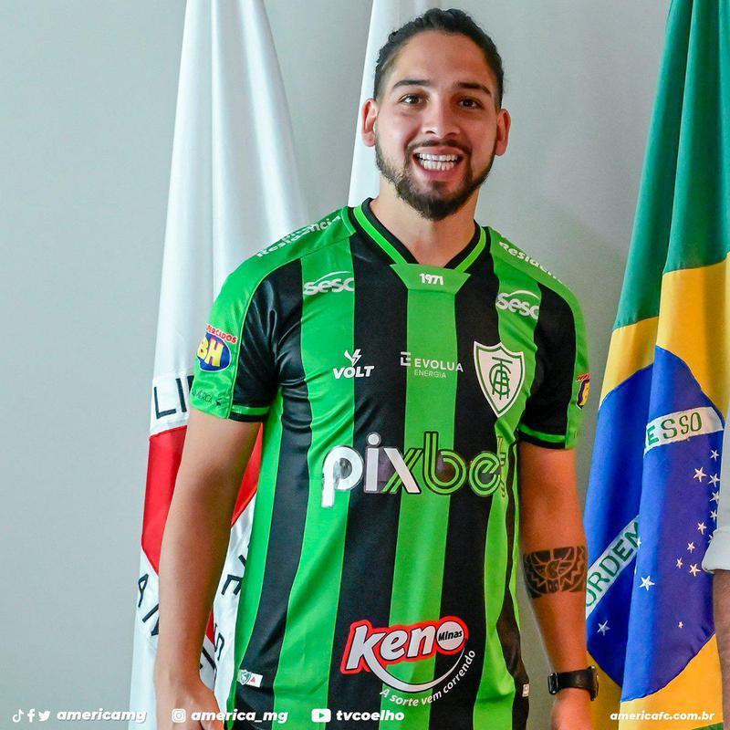 Amrica contratou o meia Martn Bentez